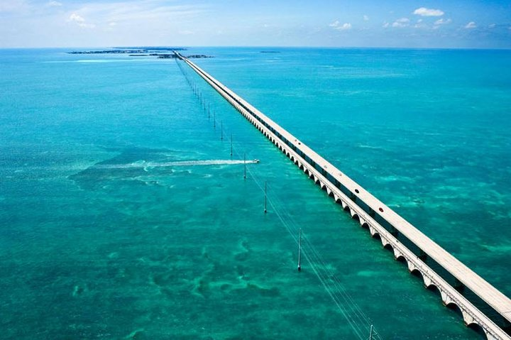 7 mile bridge and the Overseas Highway